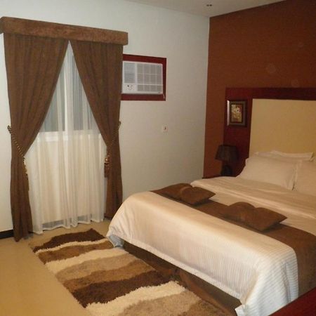 Al Muhaidb Al Nadwa Riyadh Exterior photo