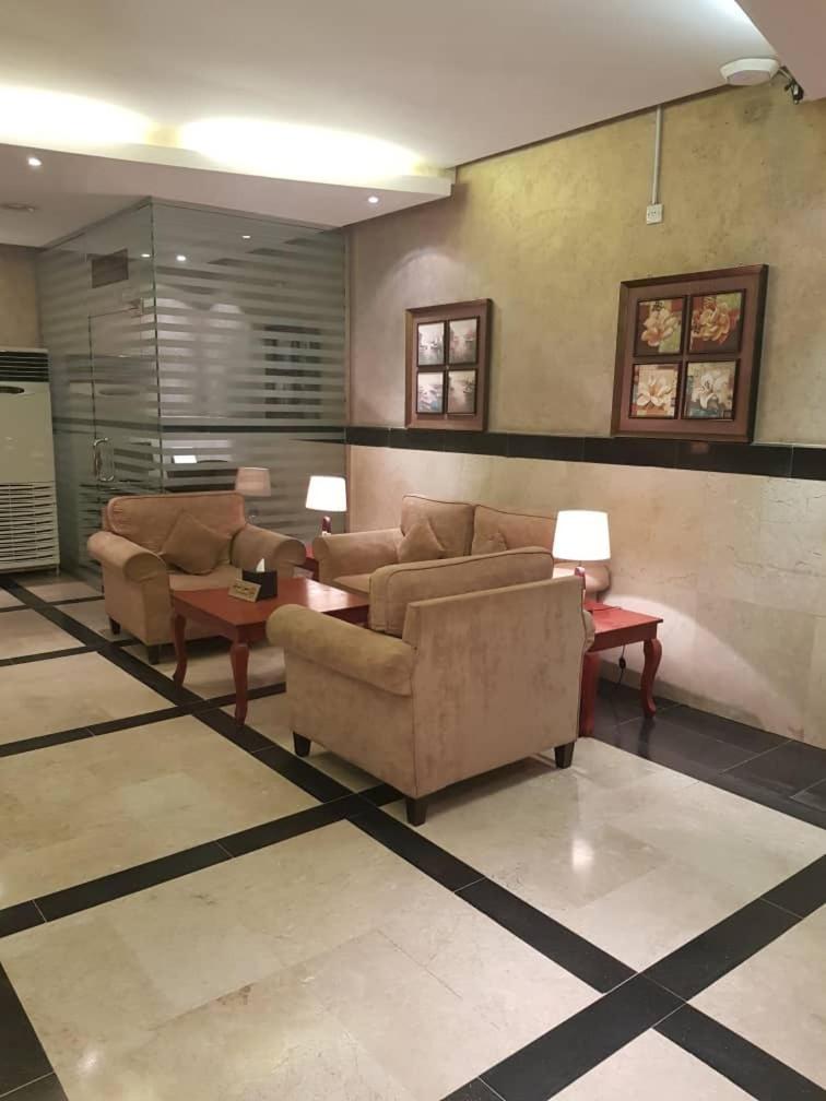 Al Muhaidb Al Nadwa Riyadh Exterior photo