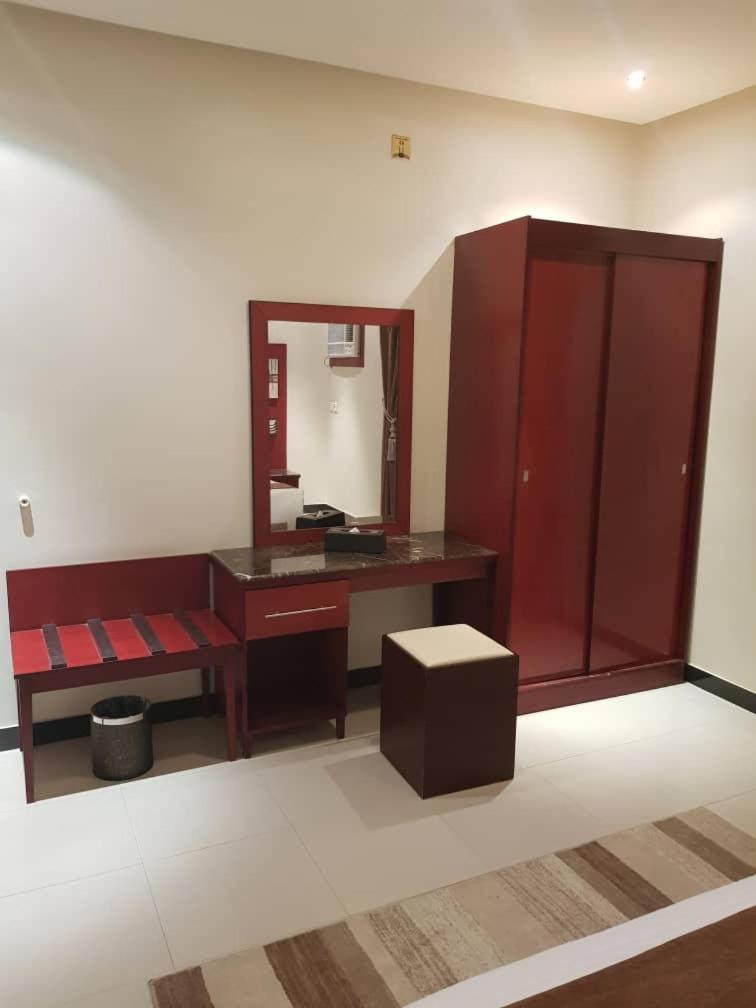 Al Muhaidb Al Nadwa Riyadh Exterior photo